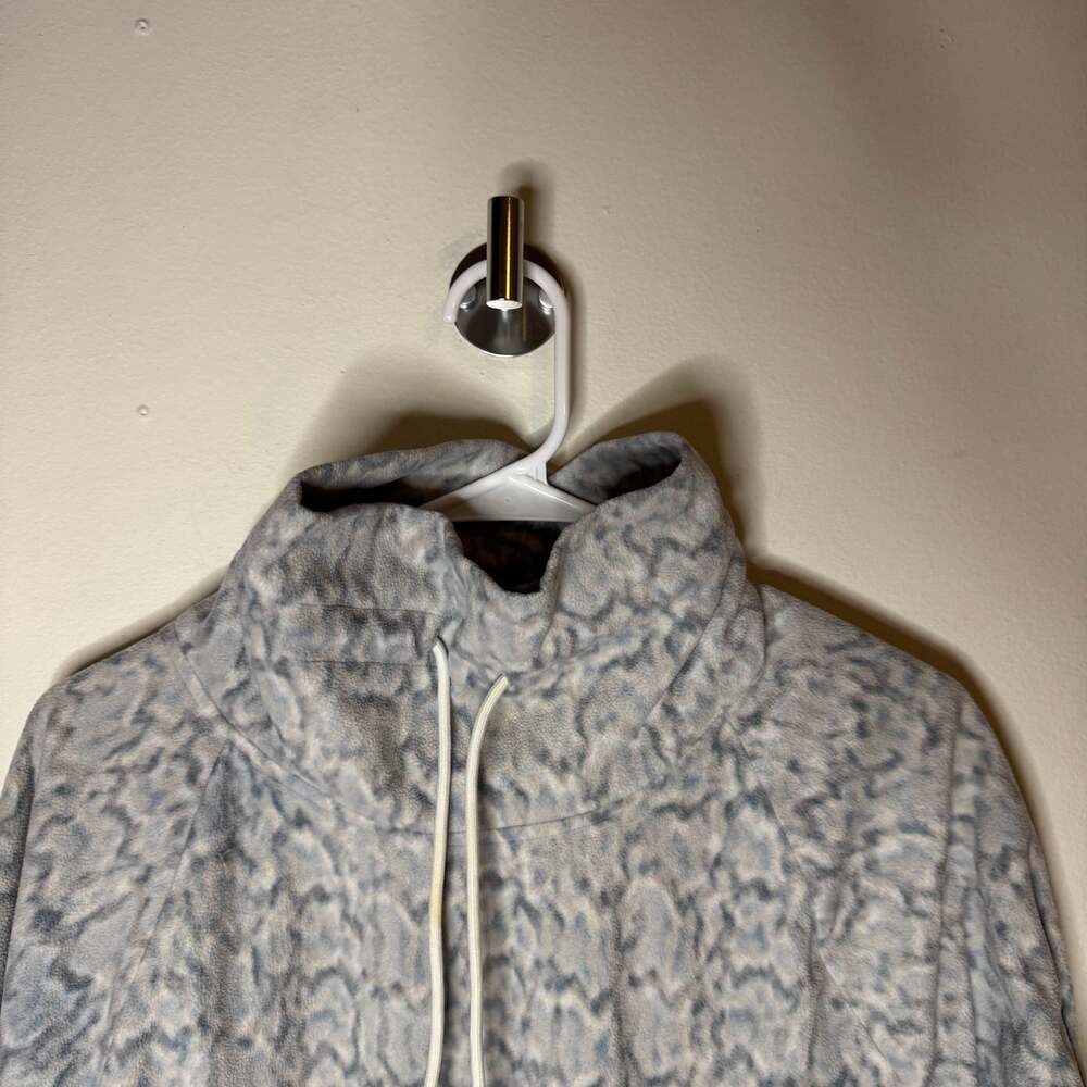 Old Navy Go-Warm Cropped Microfleece Funnel-Neck Sweatshirt Snake Print - Picture 5 of 5
